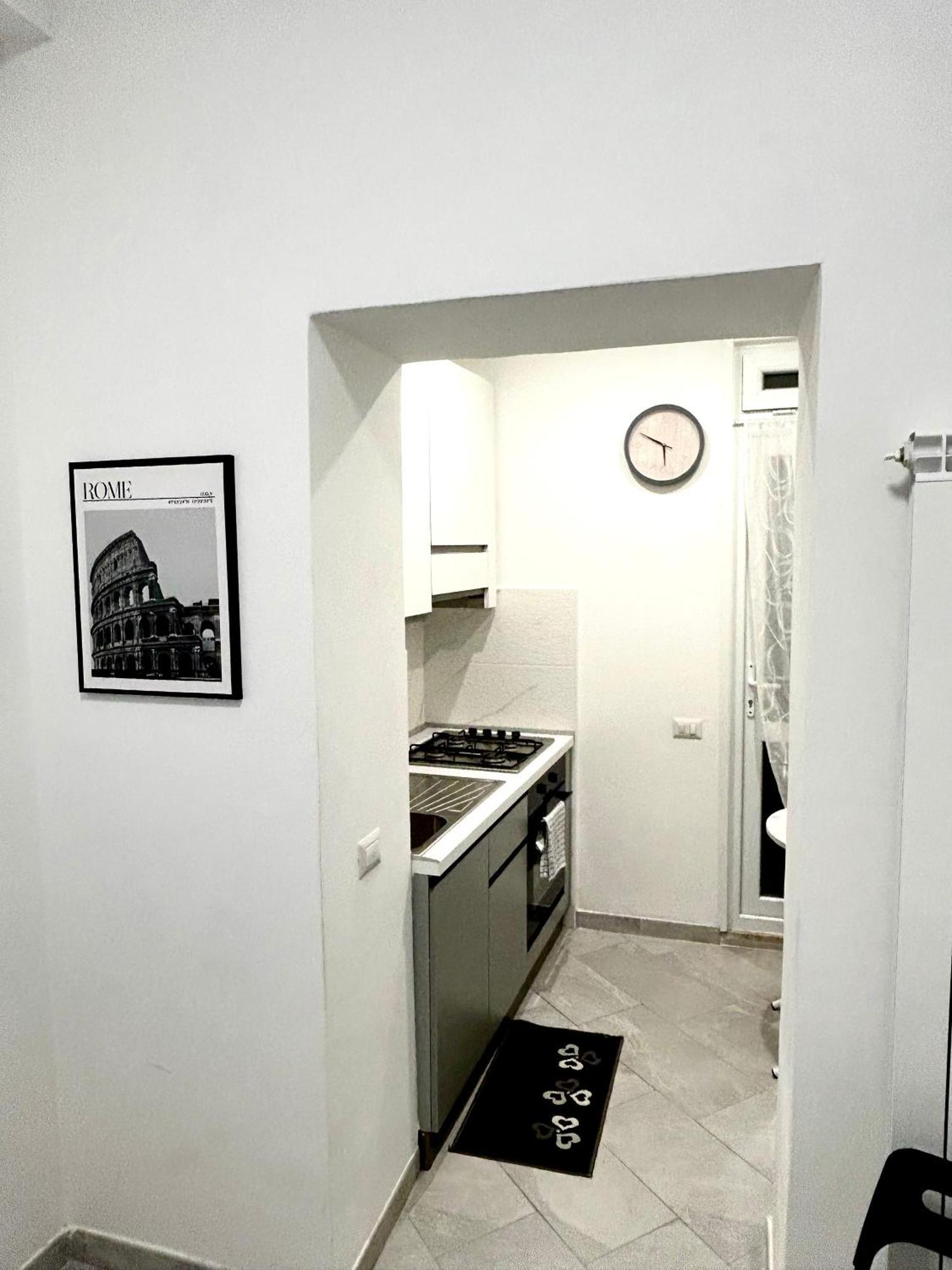 Roma Colosseo Apartment Екстериор снимка