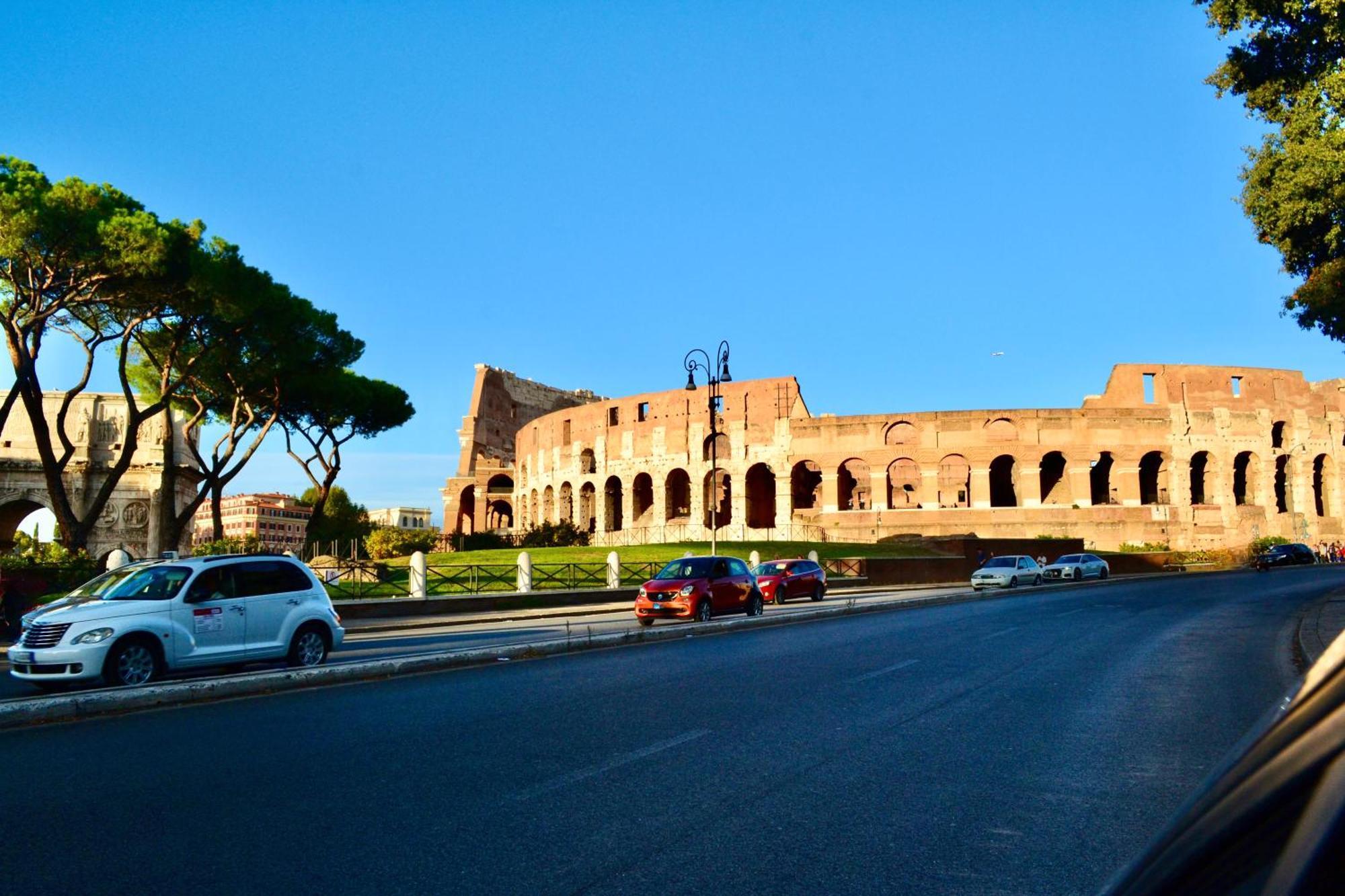 Roma Colosseo Apartment Екстериор снимка